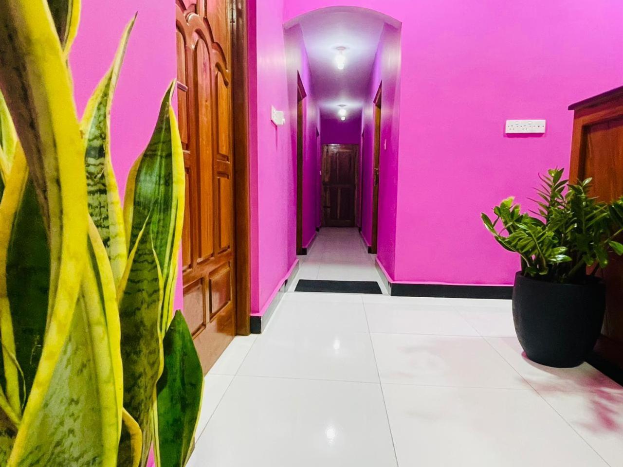 Hema Holiday Villa Trincomalee Bagian luar foto